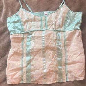 Y2k Gap Lace camisole